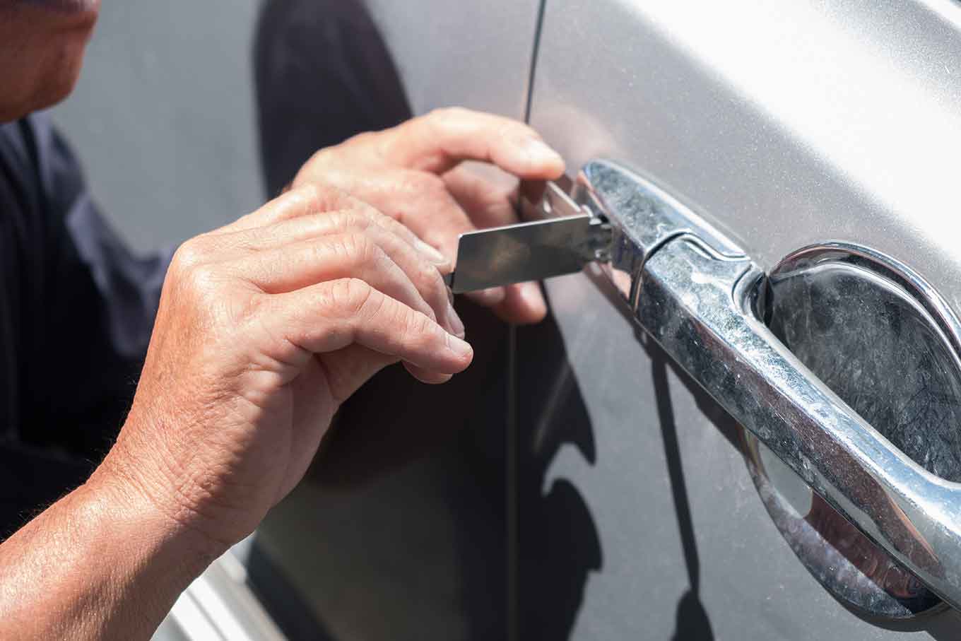 Discover the Shocking Secrets Before Calling Auto Locksmiths Blackpool